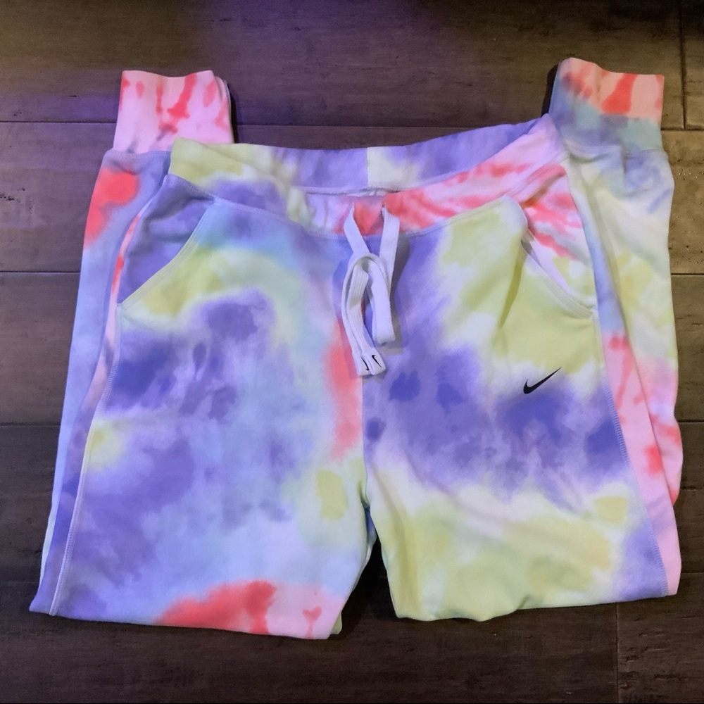 Women's Nike Dri-FIT Get Fit Tie-Dye Ankle Training Pants